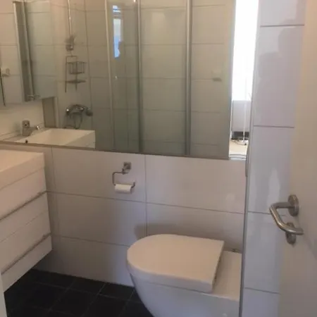 Panoramic With Three Bedrooms * ترومسو
